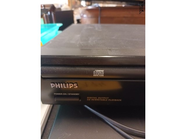 Lot 173 - philips cd player - afbeelding 2 van  2