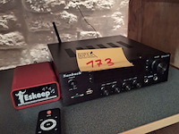 Lot 173 - versterker en muziekspeler - afbeelding 1 van  1