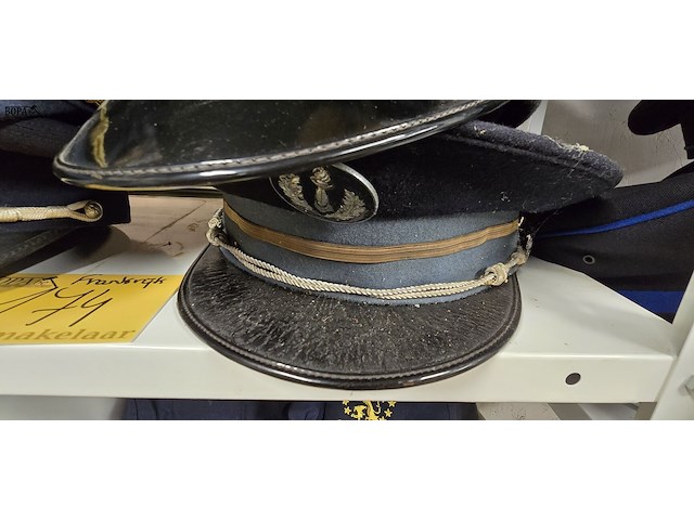 Lot 174 - frankrijk 7 kepies - afbeelding 6 van  8