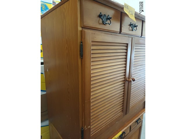 Lot 174 - vintage kast - afbeelding 2 van  3