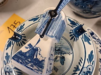 Lot 175 - decoratie delft blauw. 11 stuks - afbeelding 8 van  8