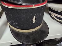 Lot 175 - frankrijk 5 kepies + 2 petten - afbeelding 2 van  7