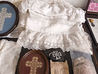 Lot 175 - groot lot kantwerk - afbeelding 4 van  5