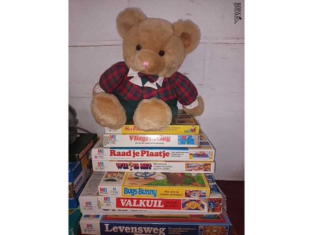 Lot 175 - speelgoed. 42 stuks - afbeelding 3 van  8