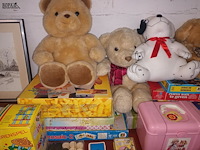 Lot 175 - speelgoed. 42 stuks - afbeelding 8 van  8