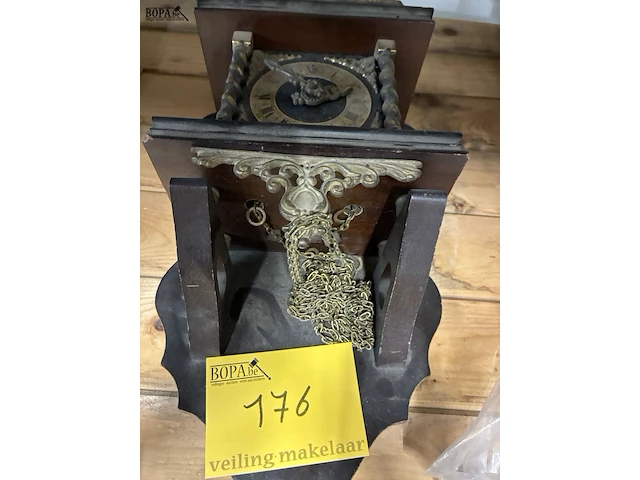 Lot 176 - atlasklok - afbeelding 3 van  3