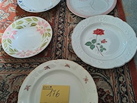 Lot 176 - lot vintage borden waaronder boch, stendhal, digoin,… - afbeelding 1 van  3