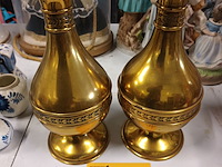 Lot 176 - messing vazen. 2 stuks