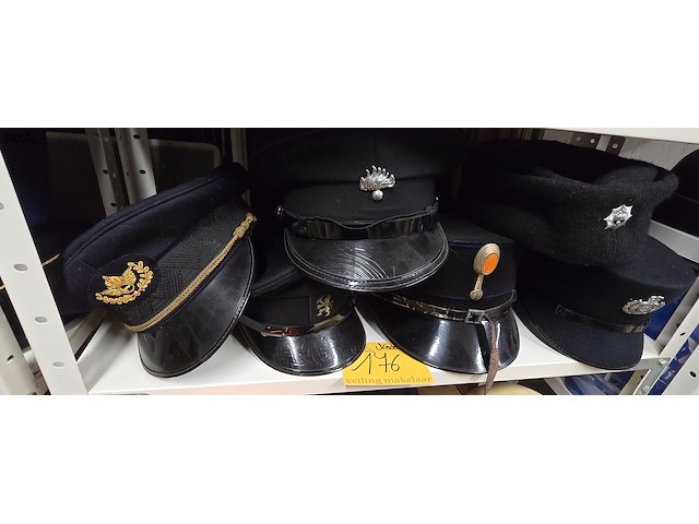 Lot 176 - nederland 6 kepies - afbeelding 1 van  6