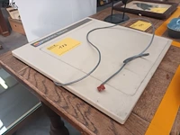 Lot 177 - apple grafische tablet - afbeelding 3 van  3
