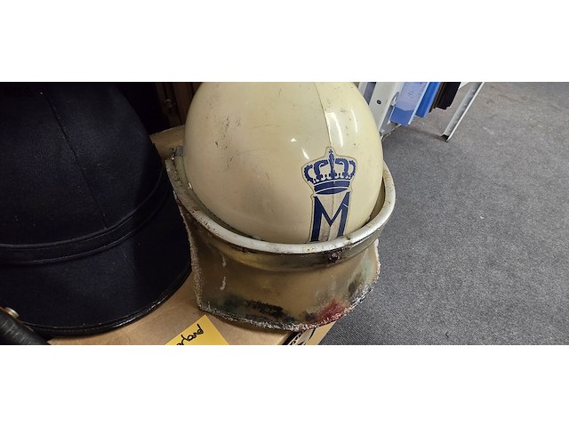 Lot 177 - nederland 3 helmen - afbeelding 3 van  5