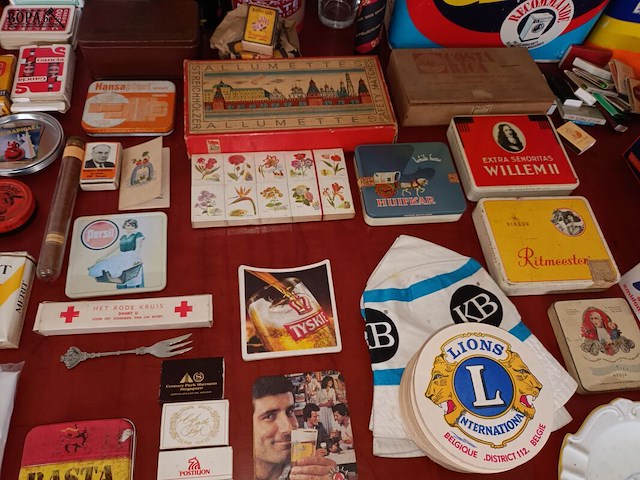 Lot 177 - reclame artikelen. ca. 100 stuks - afbeelding 6 van  8