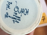 Lot 177 - sierfles delft - afbeelding 4 van  4