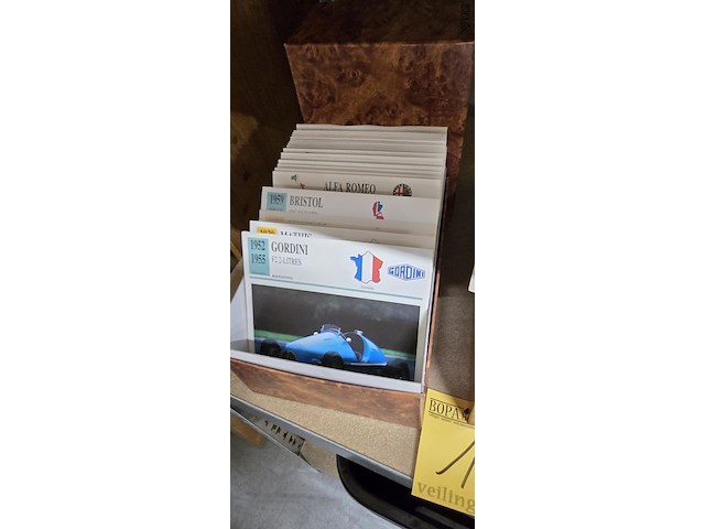 Lot 178 - autofiches 2 dozen - afbeelding 2 van  5