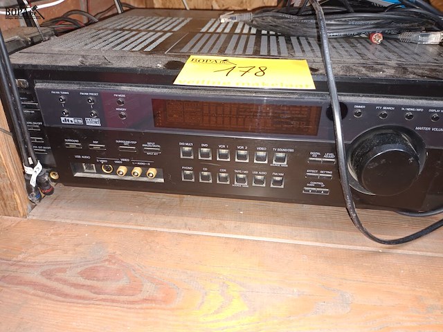 Lot 178 - jvc audio en video ontvanger - afbeelding 2 van  5