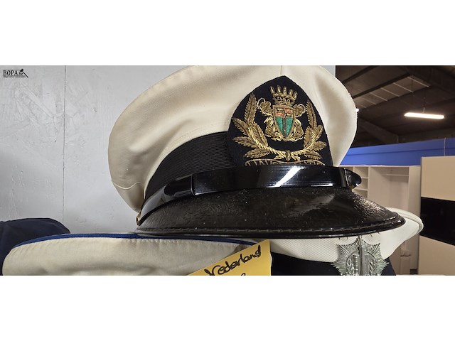 Lot 178 - nederland 3 kepies + 1 pet + 1 schuitje - afbeelding 5 van  5