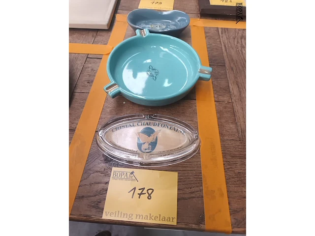Lot 178 - publiciteit. 3 stuks - afbeelding 1 van  5