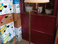 Lot 178 - vintage vloerlamp - afbeelding 1 van  4