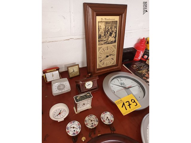 Lot 179 - klokken. 13 stuks - afbeelding 2 van  5