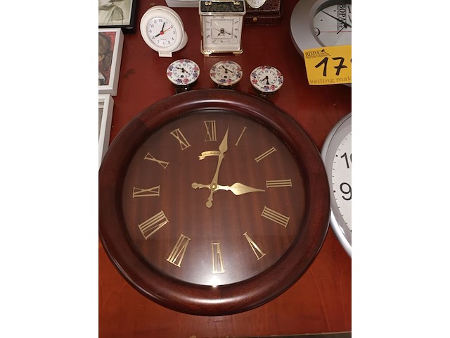 Lot 179 - klokken. 13 stuks - afbeelding 4 van  5