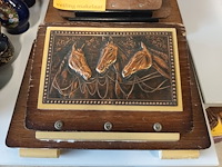 Lot 18 - art deco dagbladhouders. 3 stuks - afbeelding 2 van  4