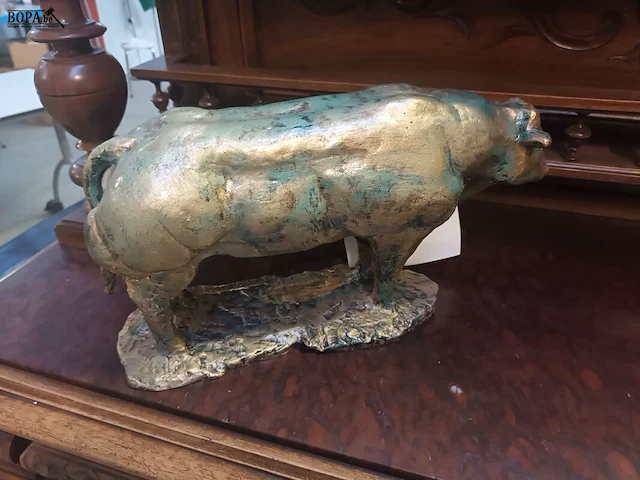 Lot 18 - beeld stier - afbeelding 5 van  5