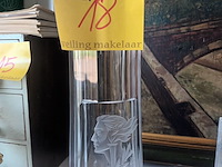 Lot 18 - boheemse deksel vaas kristal - afbeelding 1 van  6
