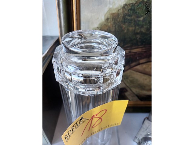 Lot 18 - boheemse deksel vaas kristal - afbeelding 3 van  6