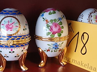 Lot 18 - deco eitjes. 7 stuks - afbeelding 3 van  4
