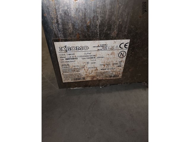 Lot 18 - glazenwasmachine kromo - afbeelding 3 van  4