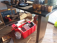 Lot 18 - hoge tafel - afbeelding 1 van  3