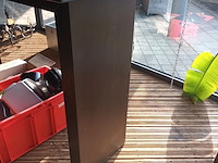 Lot 18 - hoge tafel - afbeelding 2 van  3