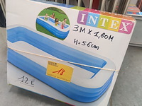 Lot 18 - intex kinderzwembad