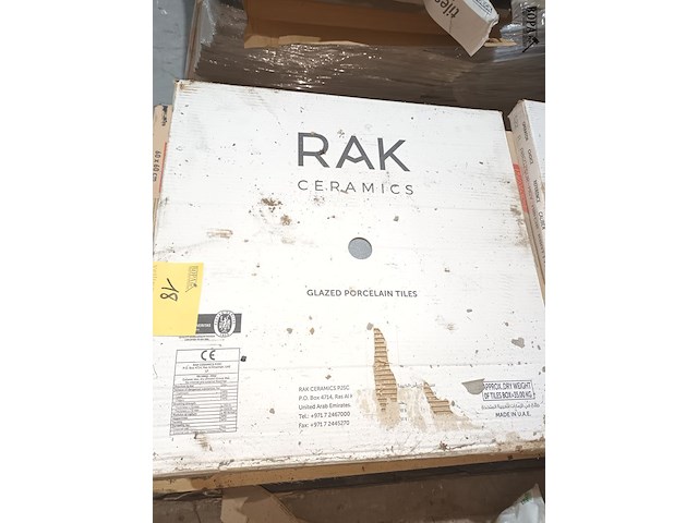 Lot 18 - lot grote tegels - afbeelding 2 van  5