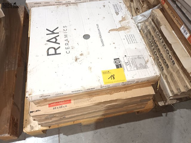 Lot 18 - lot grote tegels - afbeelding 5 van  5