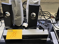 Lot 18 - medion set flatbedscanner + dia en filmopzet + - afbeelding 1 van  7