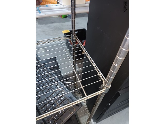 Lot 18 - metalen rek - afbeelding 3 van  3