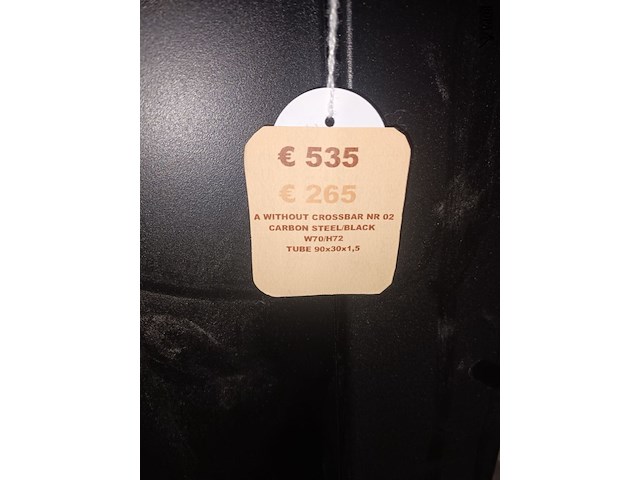 Lot 18 - metalen tafelpoten. 2 stuks - afbeelding 3 van  4