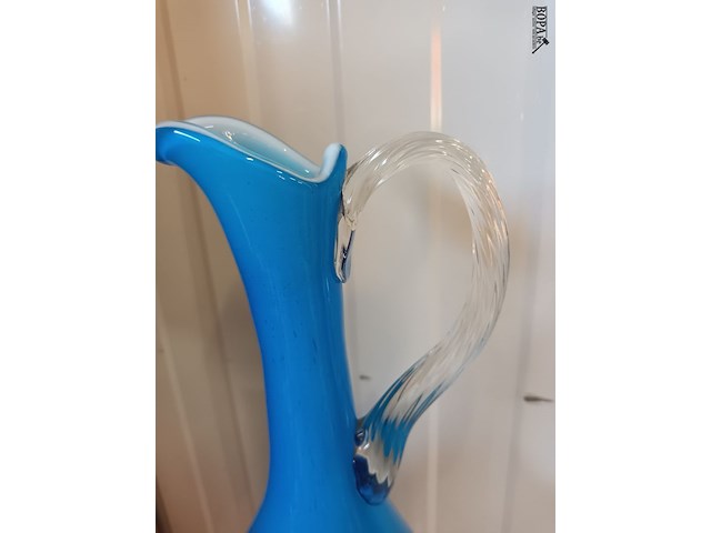 Lot 18 - opaline vaas - afbeelding 3 van  4