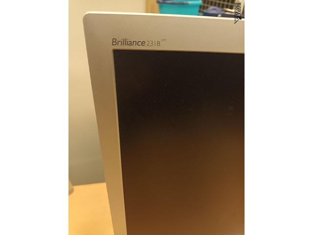 Lot 18 - philips led monitor 59 cm. 5 stuks - afbeelding 3 van  4