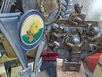 Lot 18 - trofeeënverzameling - afbeelding 4 van  4