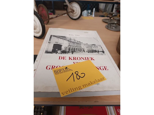 Lot 180 - boeken over poperinge en oorlog. 4 stuks - afbeelding 5 van  5
