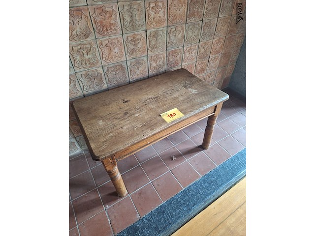 Lot 180 - houten boerentafel - afbeelding 1 van  1