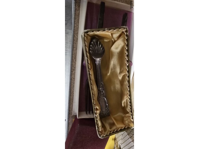 Lot 180 - lot diverse verzilverde items - afbeelding 8 van  12