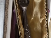 Lot 180 - lot diverse verzilverde items - afbeelding 8 van  12