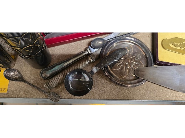 Lot 180 - lot diverse verzilverde items - afbeelding 9 van  12