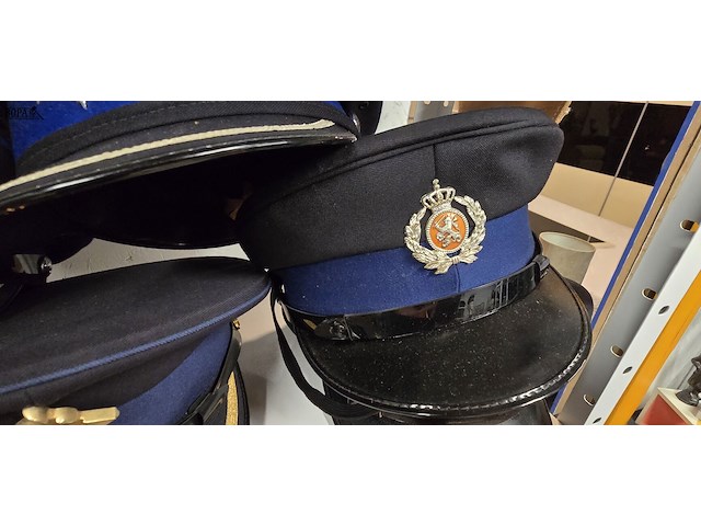 Lot 180 - nederland 8 kepies - afbeelding 6 van  6