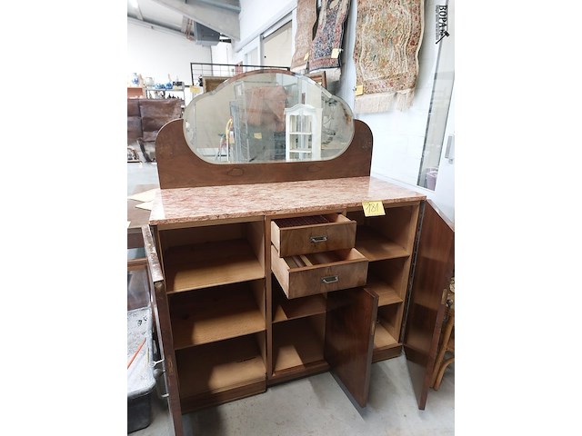 Lot 181 - antieke kaptafel met spiegel en marmer - afbeelding 2 van  3