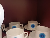Lot 181 - koffieservies eschenbach. 24 stuks - afbeelding 4 van  5