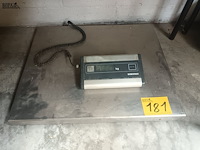 Lot 181 - weegschaal soehnle - afbeelding 1 van  3